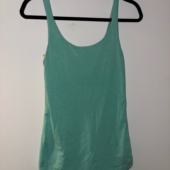 Lululemon Tank Top - Picture 1 of 3